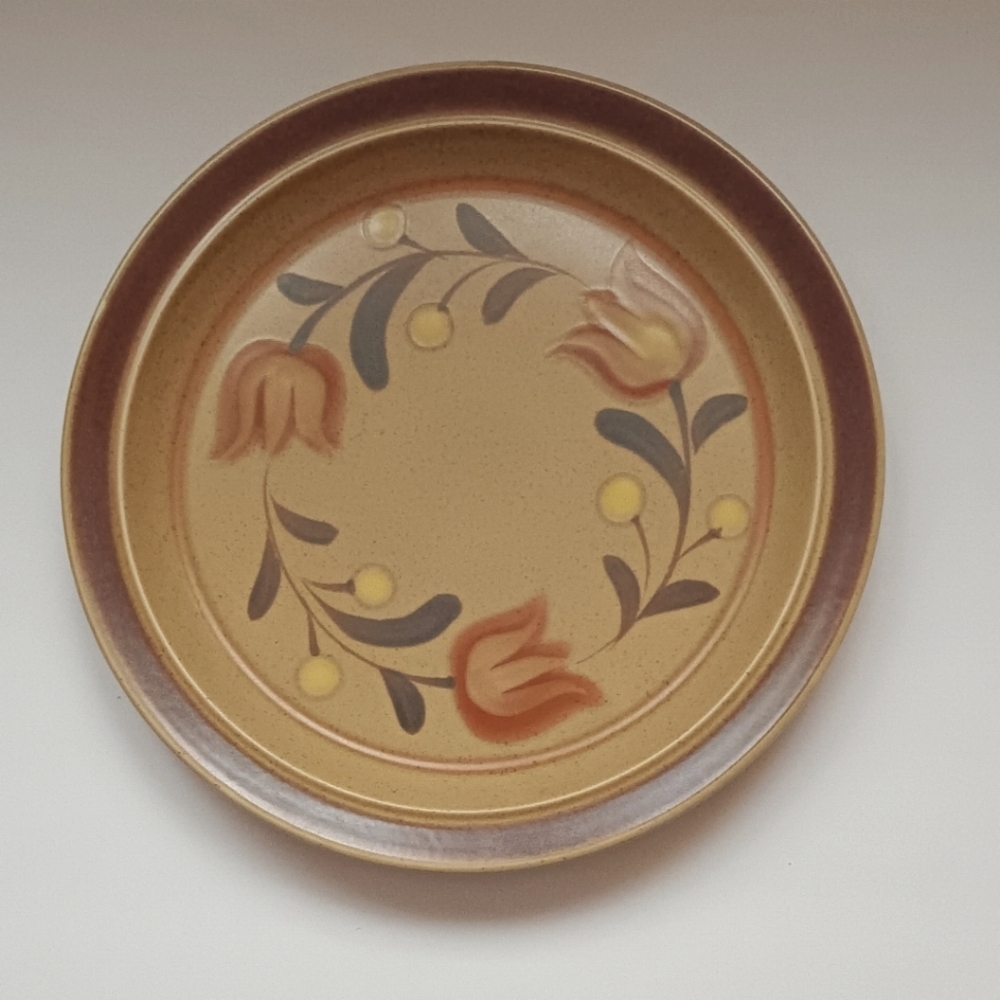 Premiere Potterskraft Springscene 12.5" Plate Vintage Retro